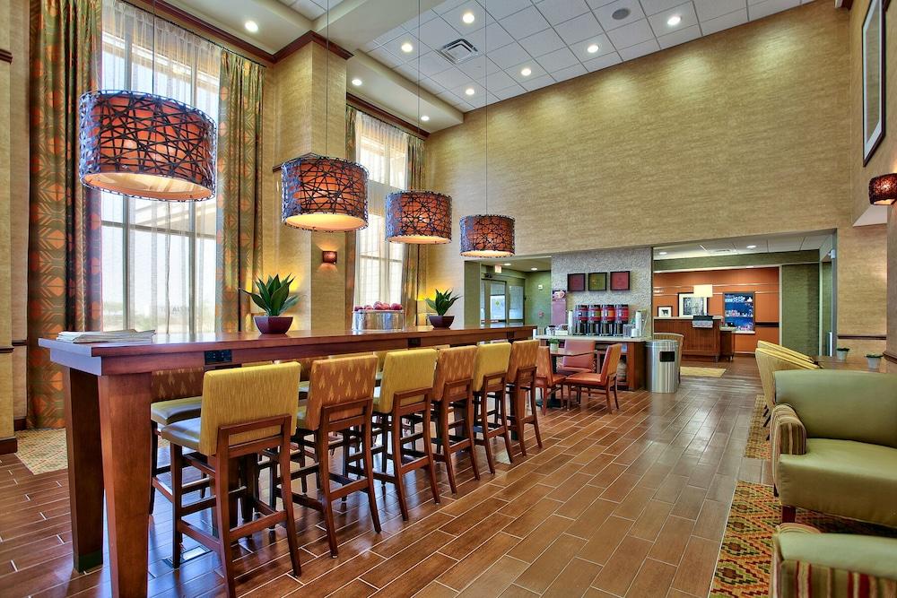 Hampton Inn & Suites Scottsdale At Talking Stick מראה חיצוני תמונה