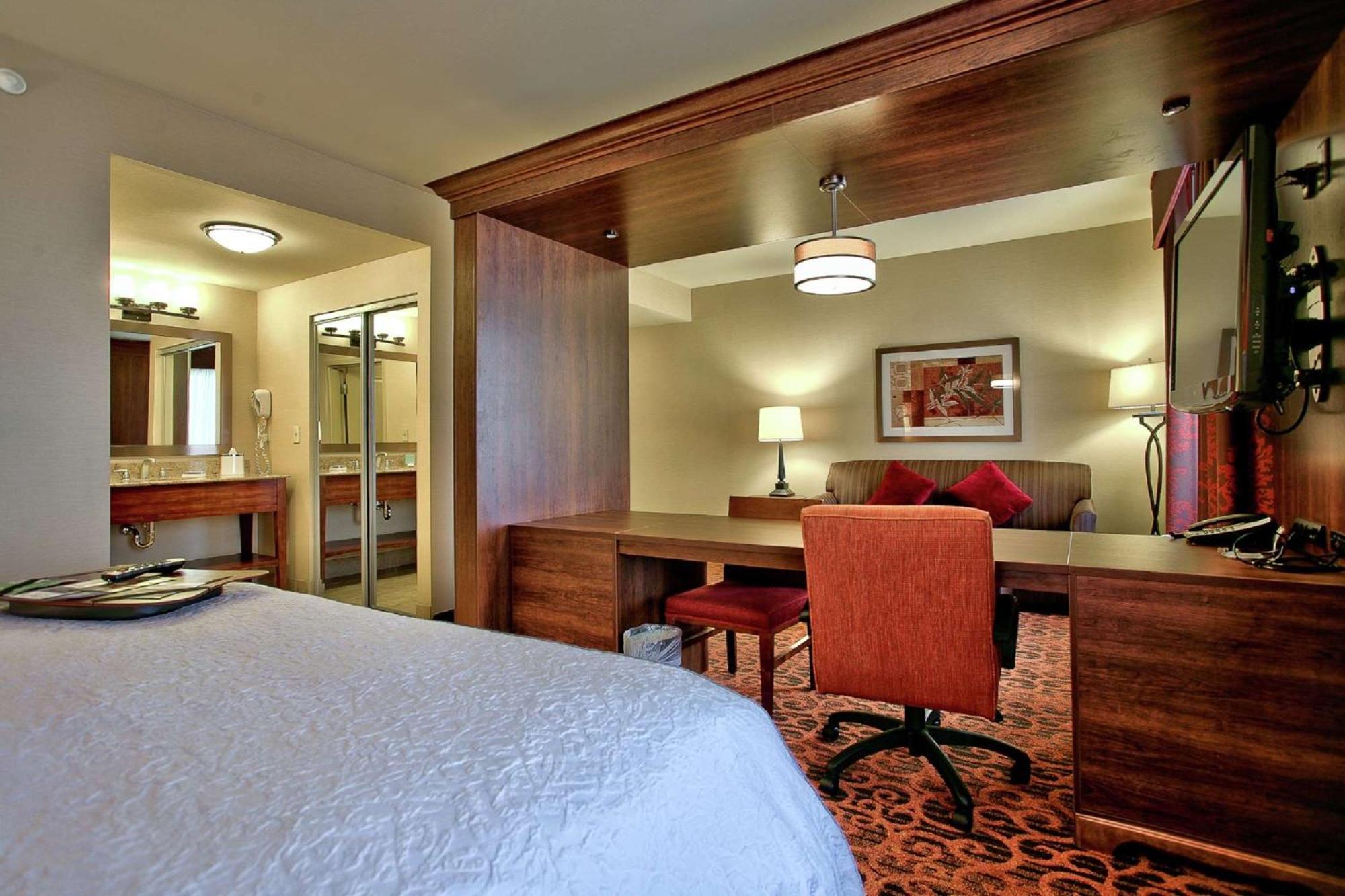 Hampton Inn & Suites Scottsdale At Talking Stick מראה חיצוני תמונה